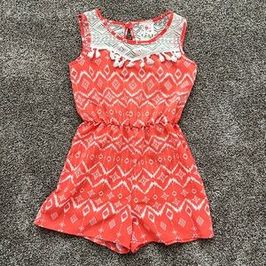 Jenna & Jessie sleevless, shorts romper - sz 7/8. Lightweight and airy.